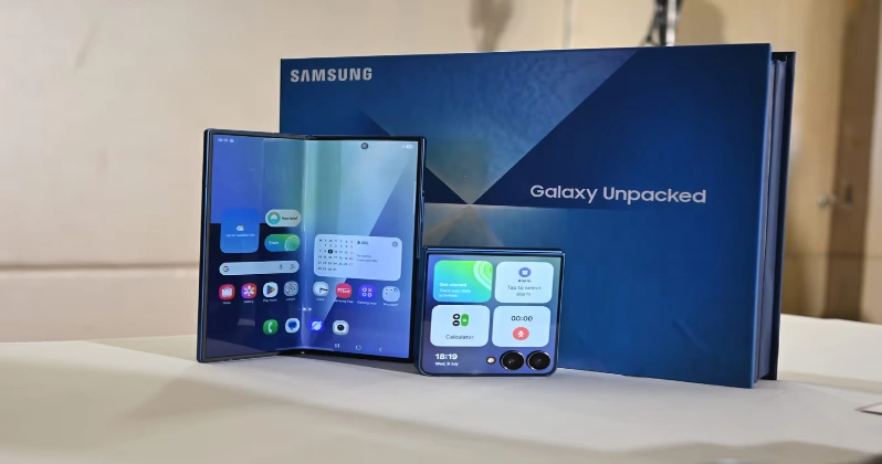 تصویری از گوشی‌های تاشوی سامسونگ Galaxy Z Fold 7 و Galaxy Z Flip 7 در رویداد Galaxy Unpacked 2025