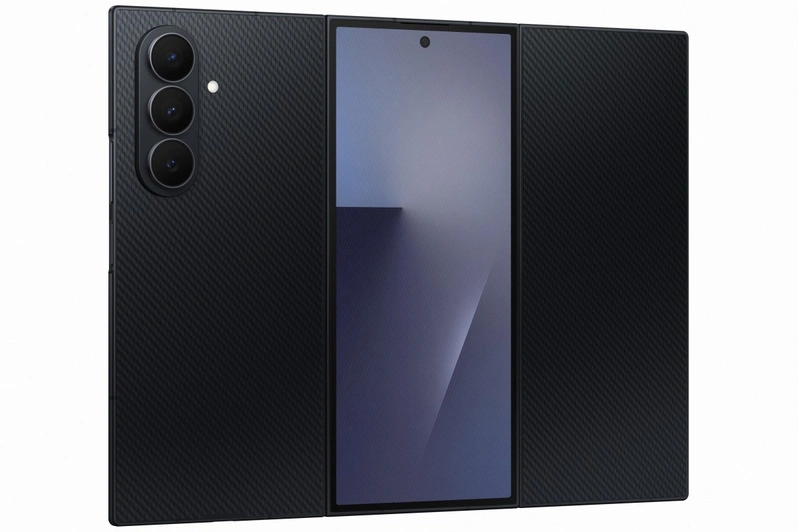 Galaxy Z TriFold در حالت نیمه‌تا شده