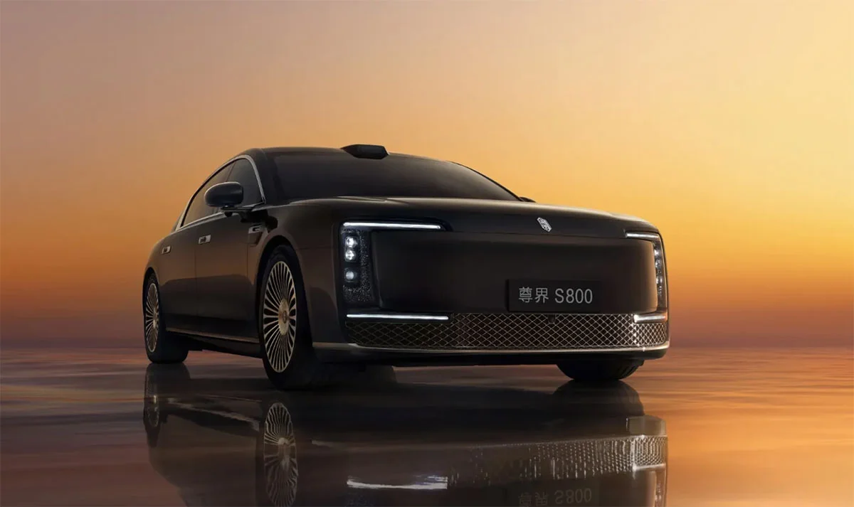 Maextro S800 هواوی در نمایی چشم‌نواز هنگام غروب؛ ترکیب طراحی لوکس و آینده‌نگر