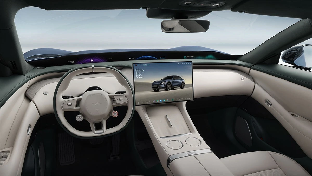 کابین داخلی خودروی YU7 شیائومی با نمایشگر بزرگ و طراحی مدرن